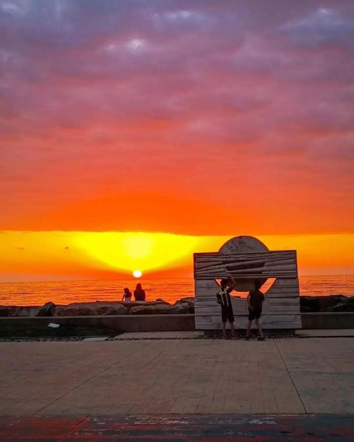 View & More Aparthotel In באטומי מראה חיצוני תמונה